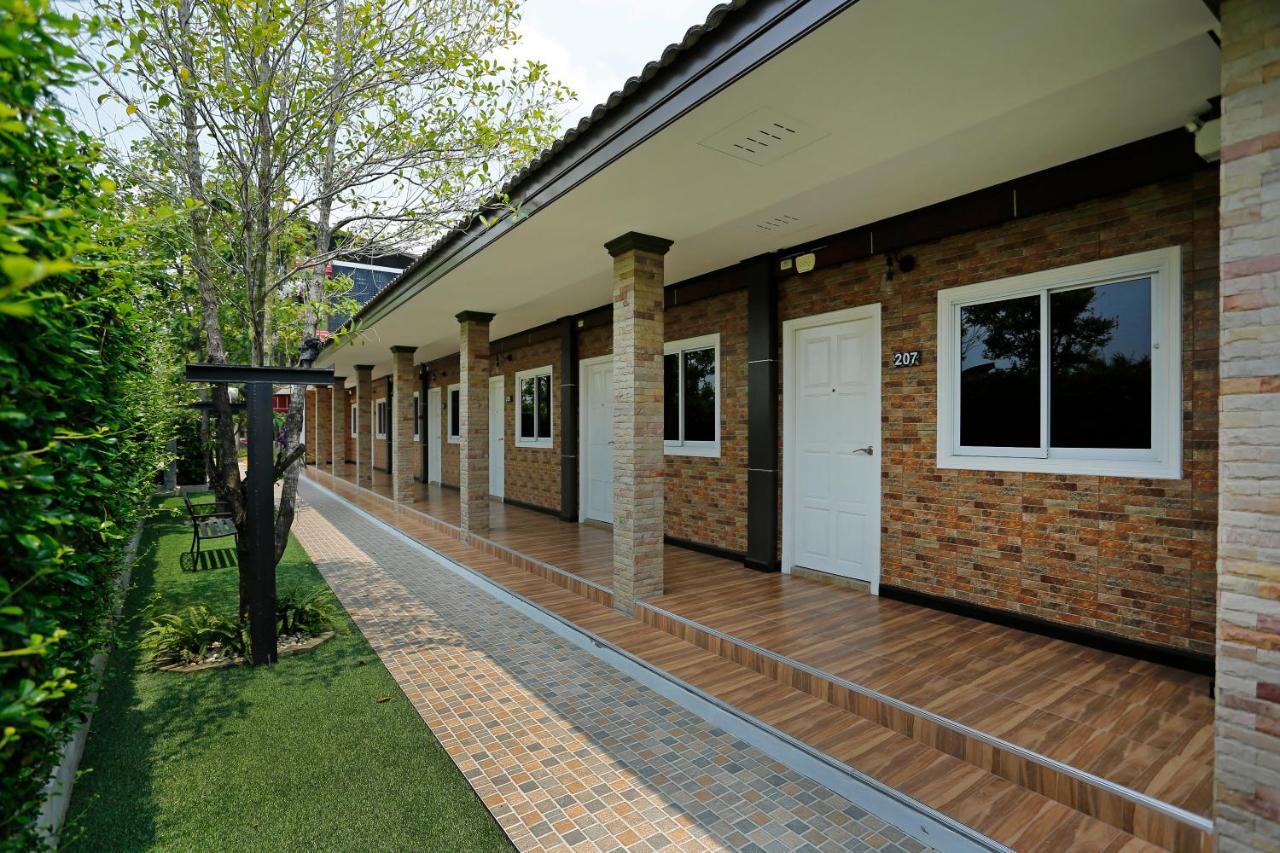 The Vega Resort Чонбури Екстериор снимка