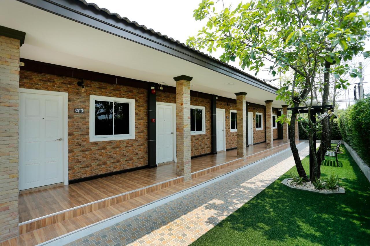 The Vega Resort Чонбури Екстериор снимка